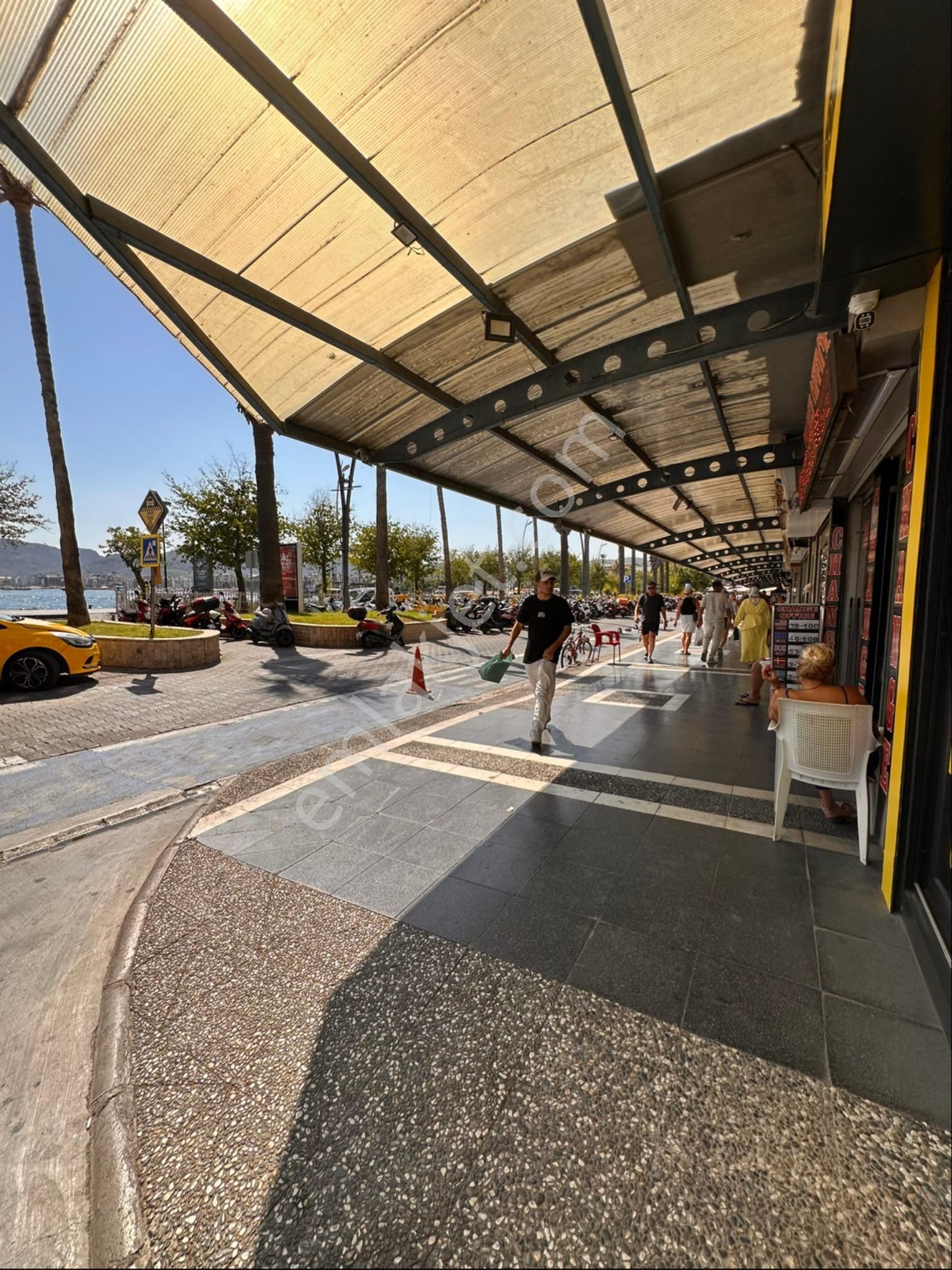 Marmaris Merkez’de Satılık Emsalsiz Deniz’e 50m Dükkan - Görsel 16