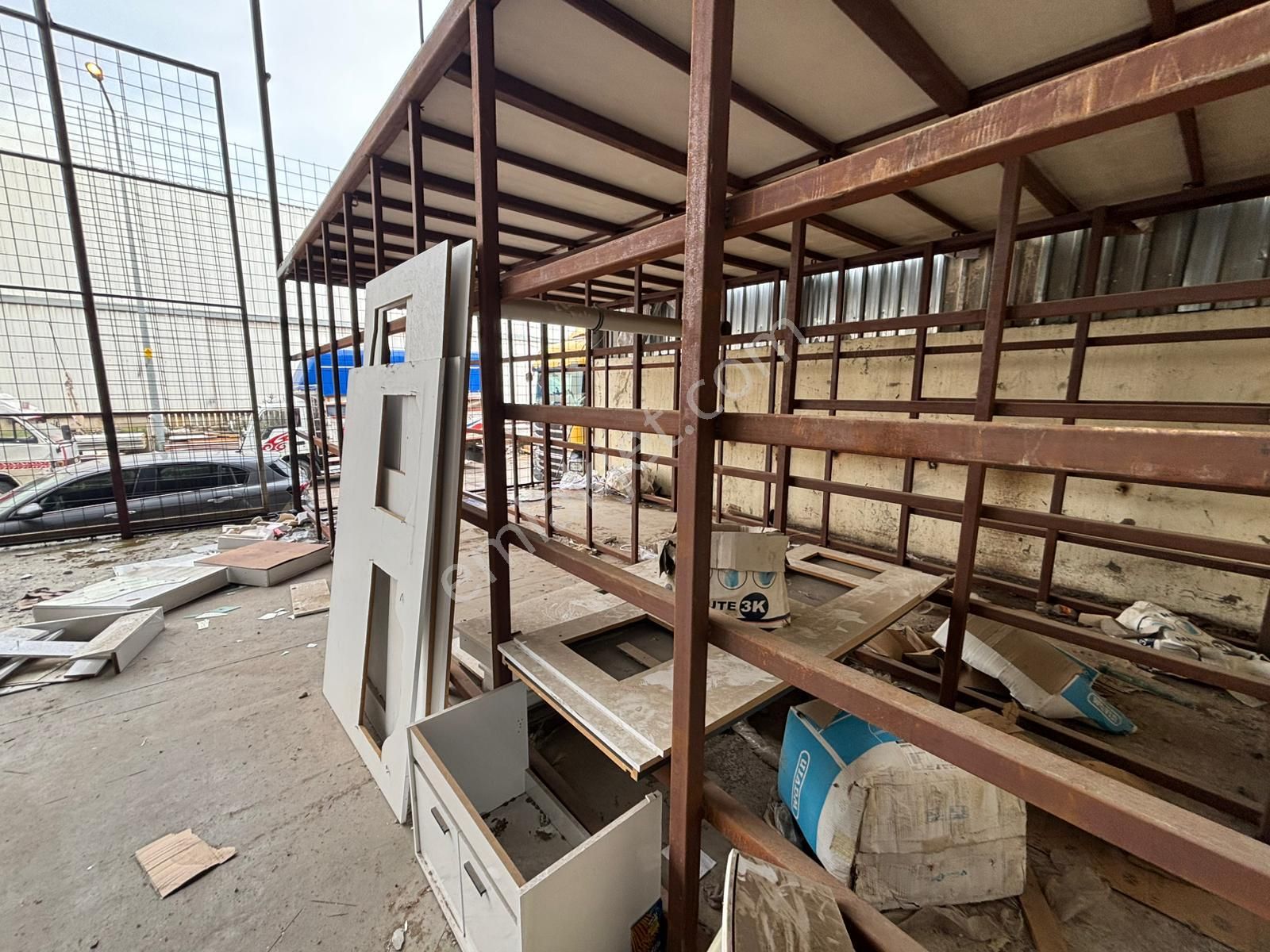 Usta Gayrimenkul'den Kiralık Sanayide 250 M2 Dükkan-depo - Görsel 8