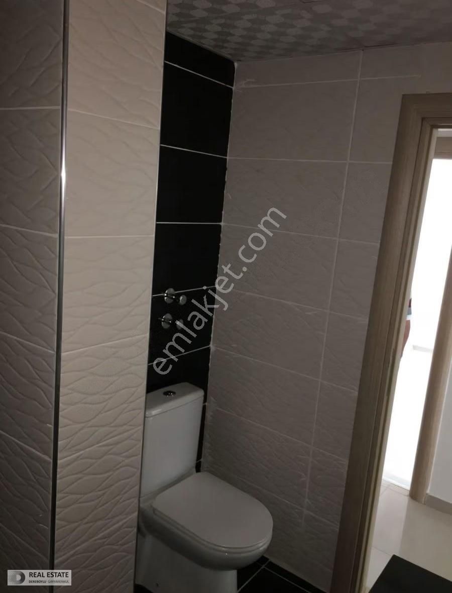 Karşıyaka Şemiklerde Kaçırılmayacak Konumda 2+1 Daire - Görsel 10