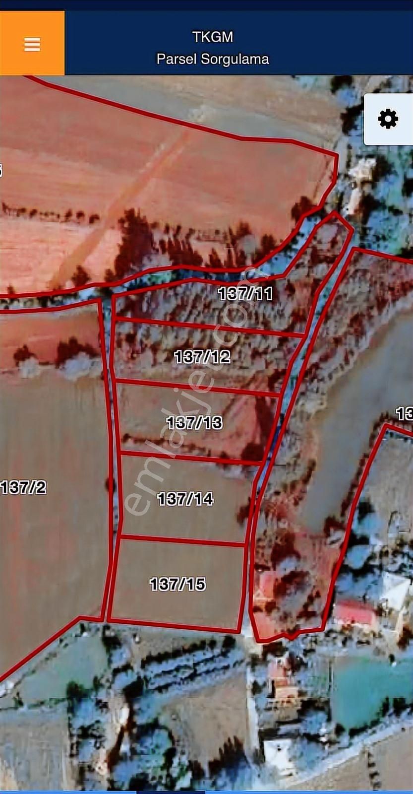 Seydikemer Çaykenarı 250 M2 İmarlı Köy Yerleşik Alanda 1534 M2