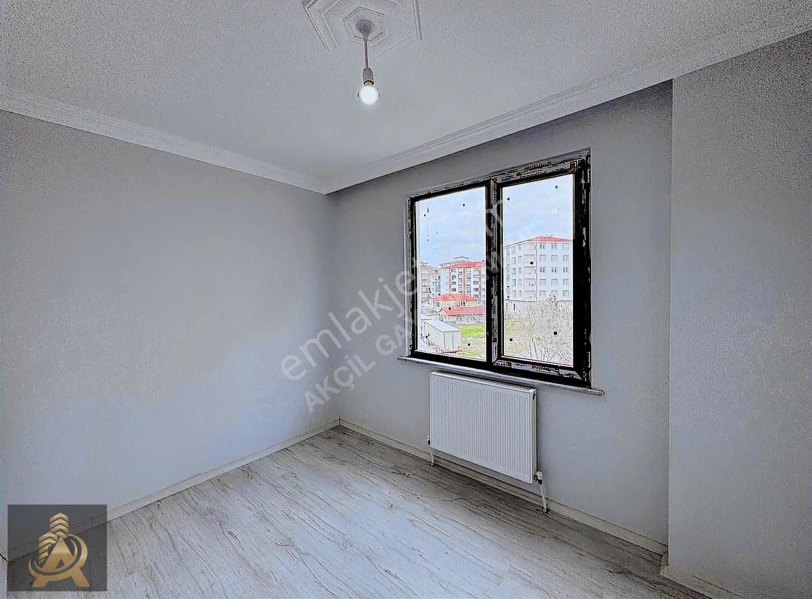Akçil'den Satılık 2+1 Sıfır Daire Ara Kat Ön Cephe İskanlı - Görsel 9