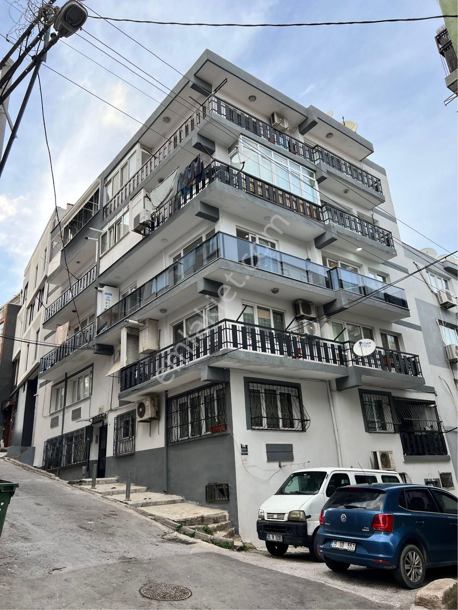 İzmirspor Metrosuna Yakın Ultra Lüks Satılık 3 + 1 Daire - Görsel 28