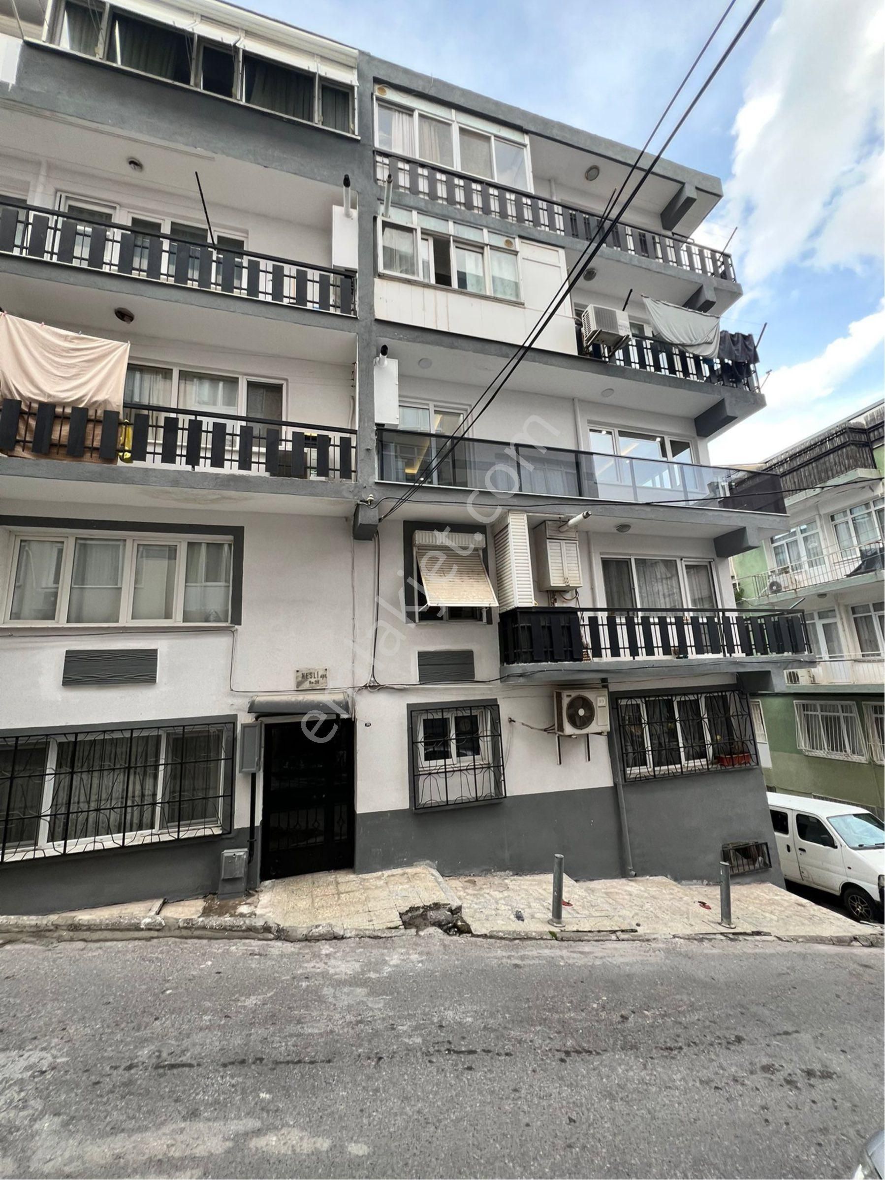 İzmirspor Metrosuna Yakın Ultra Lüks Satılık 3 + 1 Daire - Görsel 26