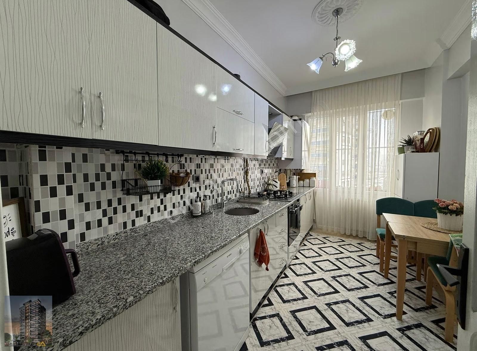 Tuğcan'dan Seyrantepe'de Bakımlı Satılık 2+1 Yüksek Giriş Daire - Görsel 10