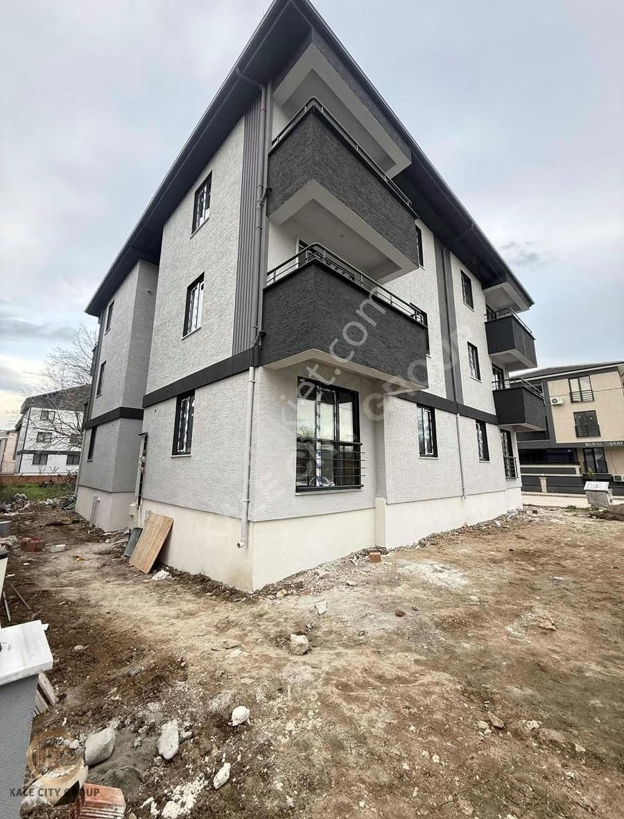 Biga Yeni Yaka'da Bahçeli Nizam Sıfır Satılık 1+1 Daire 50 M2 - Görsel 6