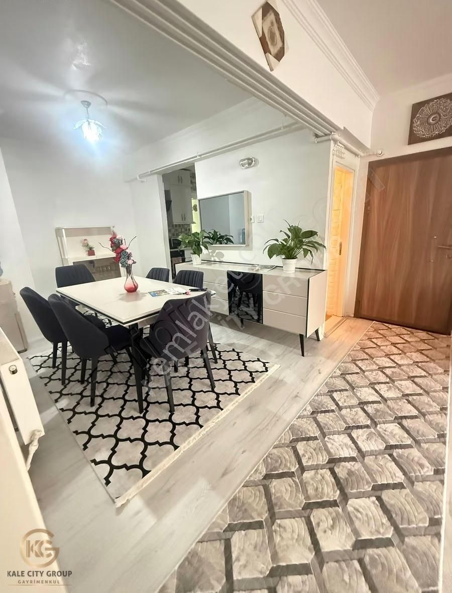 Biga Cumhuriyet Mah.satılık 2+1 Daire (bademlik Mevkii) - Görsel 3