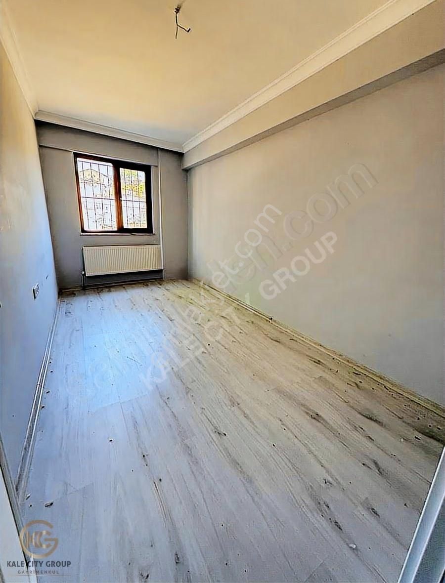 Biga Hükümet Meydanı Arkasında Satılık 2+1 Ara Kat Daire - Görsel 12