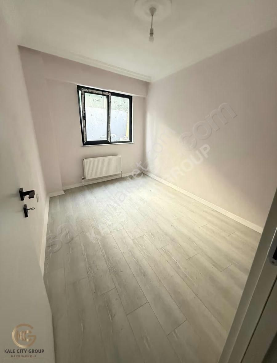 Biga Hamdibey Mh Sıfır Geniş Bahçeli Kiralık 2+1 Daire 110 M2 - Görsel 10
