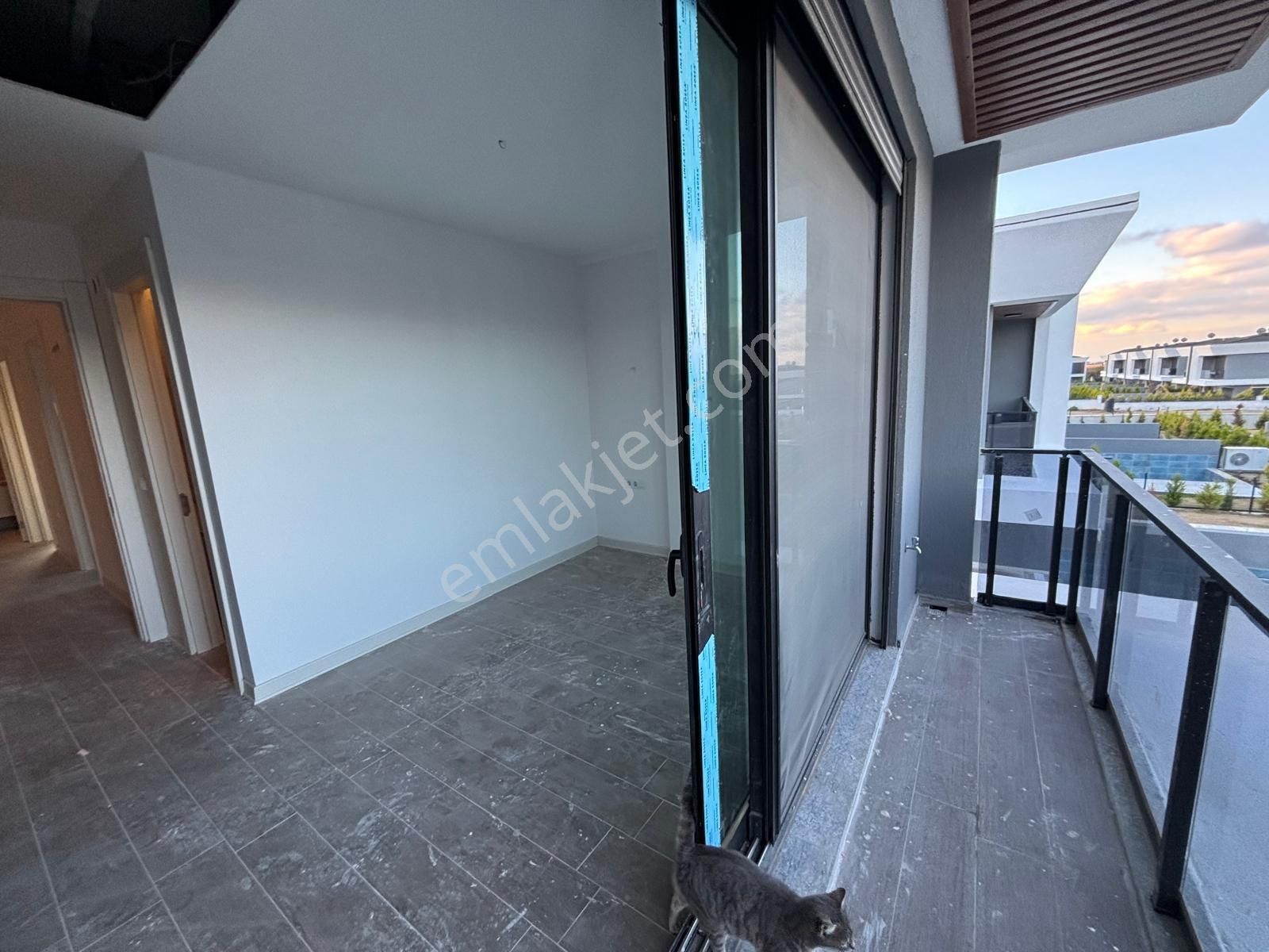 Kuşadası Davutlar’da‎özel Havuzlu Lüks 3+1 Villa - Görsel 18