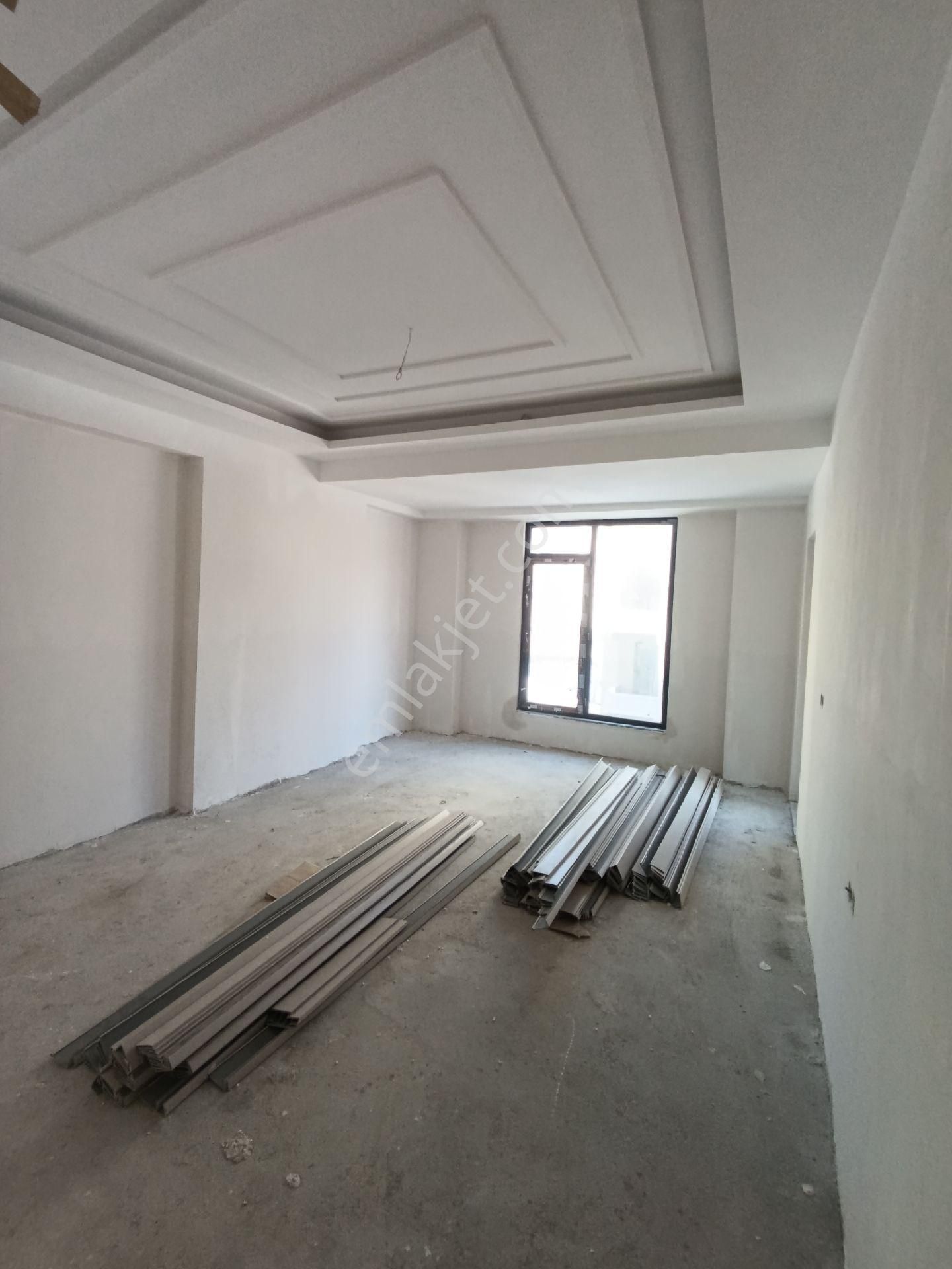 Uygun Emlaktan Karaköprü De 3.kat 3 Oda Sıfır Bina Sıfır Daire Satılık