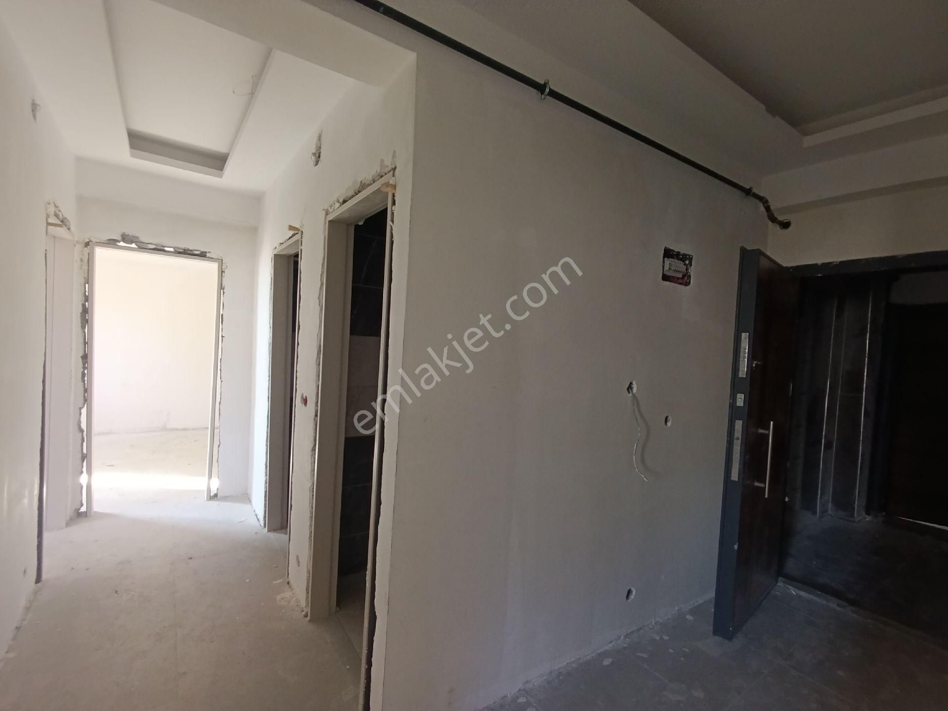 Uygun Emlaktan Karaköprü De 3.kat 3 Oda Sıfır Bina Sıfır Daire Satılık - Görsel 14