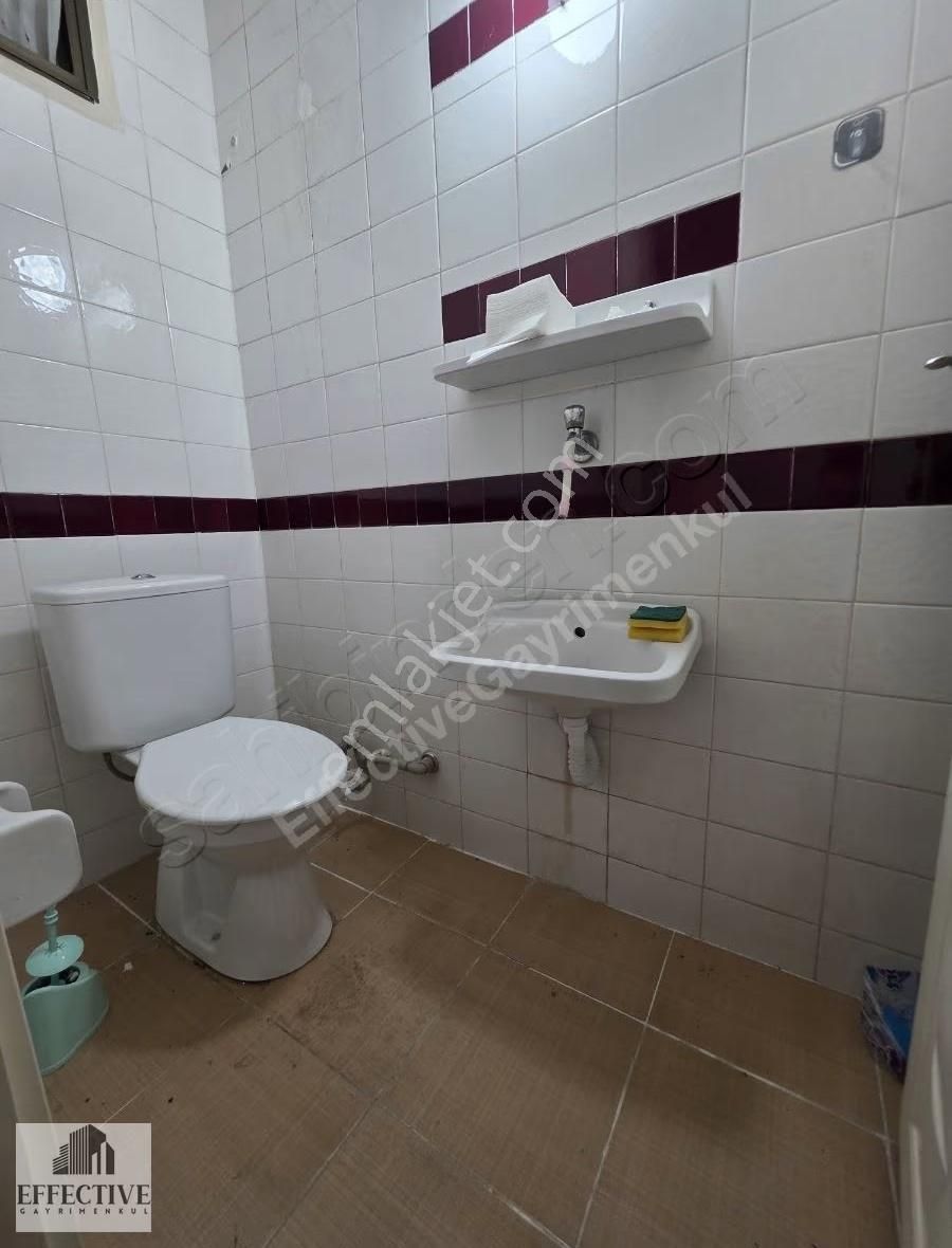 100. Yıl Bulvarı Üzerinde Ara Katta 3+1 Satılık Daire