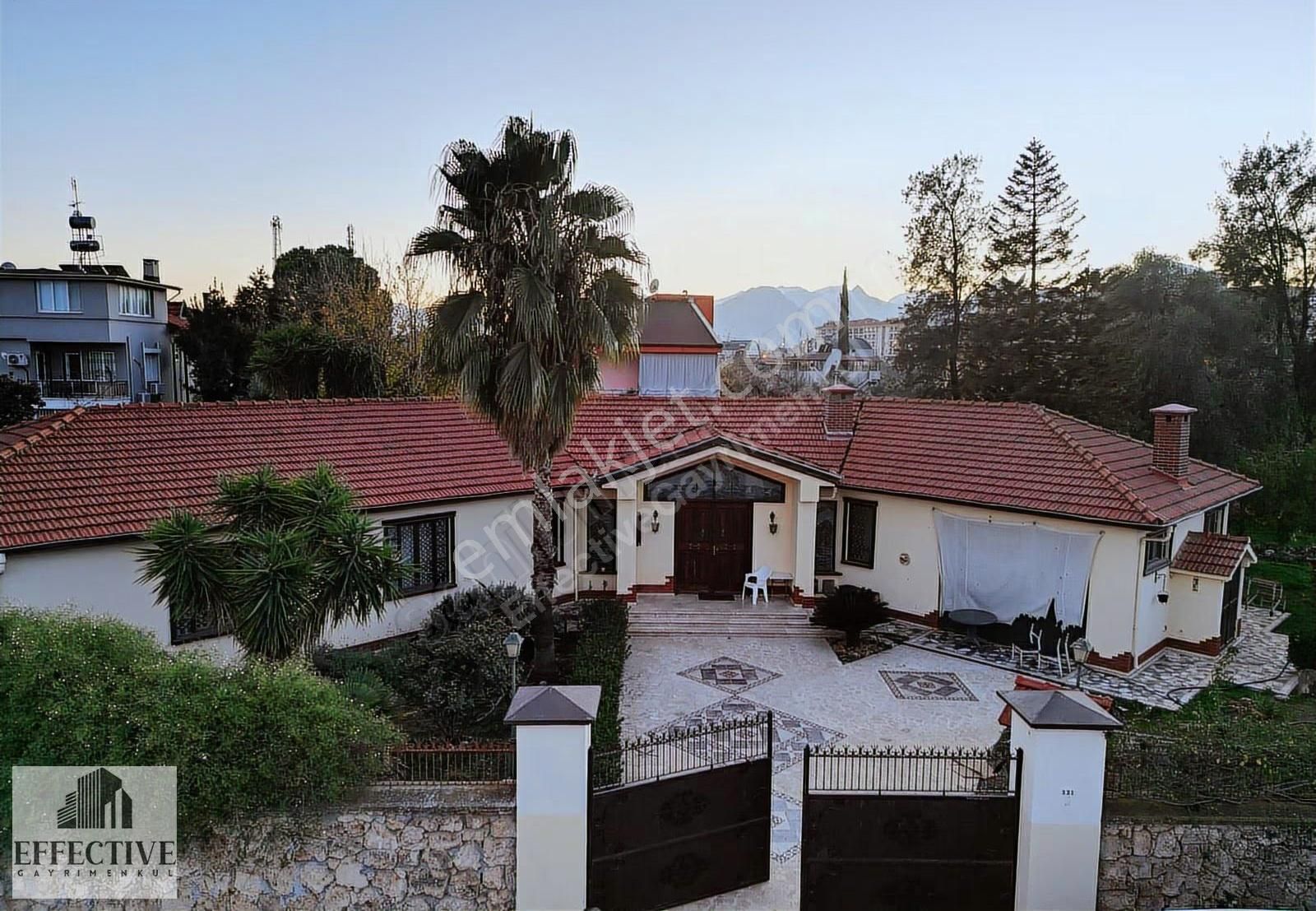 Döşemealtı 2080 M² Arsa İçinde Vintage 4+1 Mükemmel Villa - Görsel 14