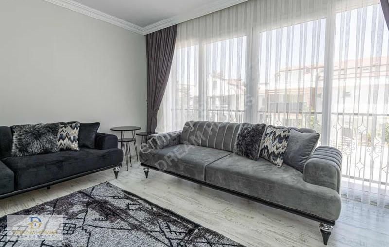 Akarca Mah. Havuzlu Sitede Eşyalı 3+1 Daire - Görsel 15