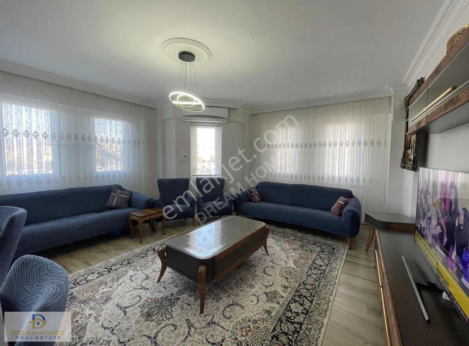 Erasta Avm'ye Yürüme Mesafesinde 3+1 Satılık Ara Kat Daire