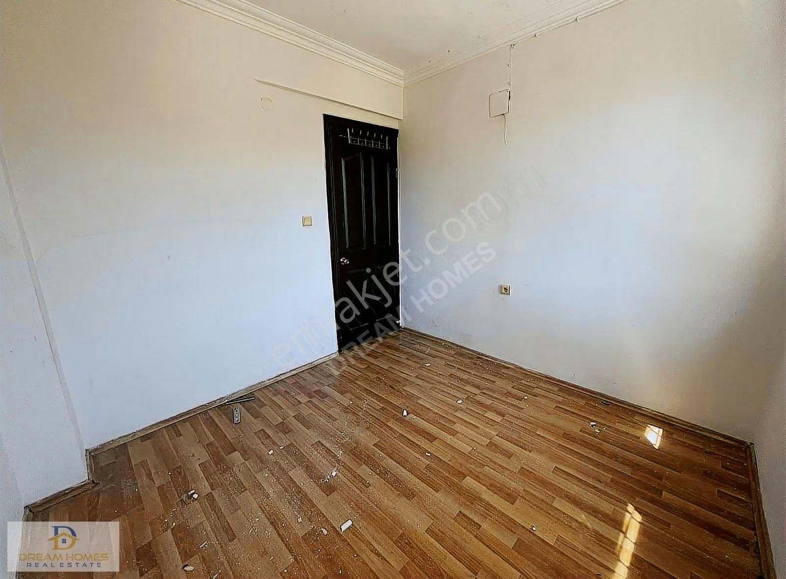 Foça Mahallesinde Havuzlu Site İçerisinde 4+1 Villa - Görsel 6