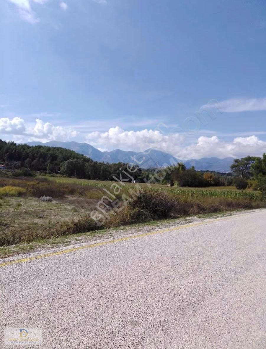 Seydikemer Korubük Mahallesinde Satılık Köy İçi İmarlı Tarla - Görsel 3