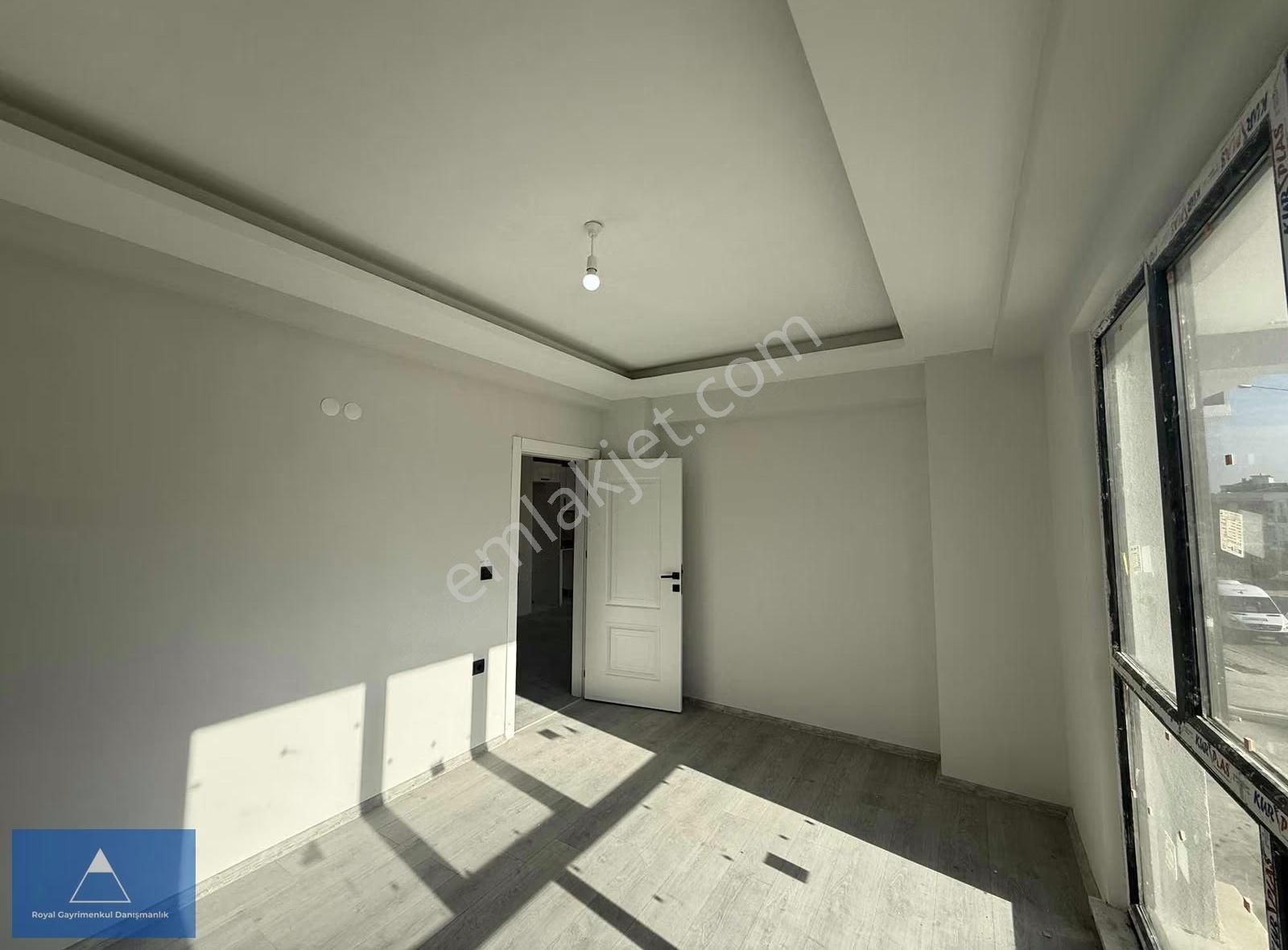 Toplu Konut Bulvarına Cephe 2+1 Satılık Daire - Görsel 2