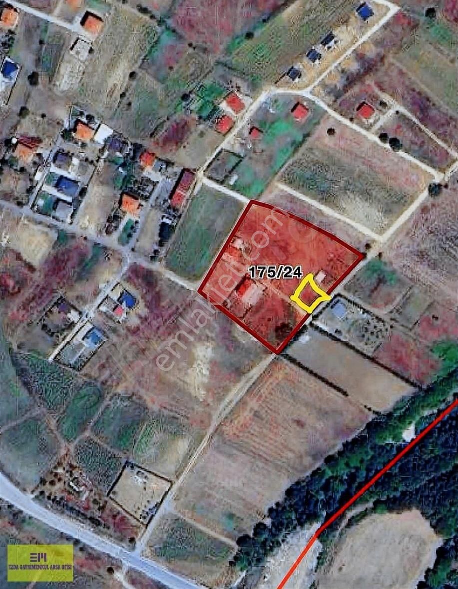 Ezda Gayrımenkulden Satılık Yerleşım Içerısınde Tarla Vasıflı - Görsel 3