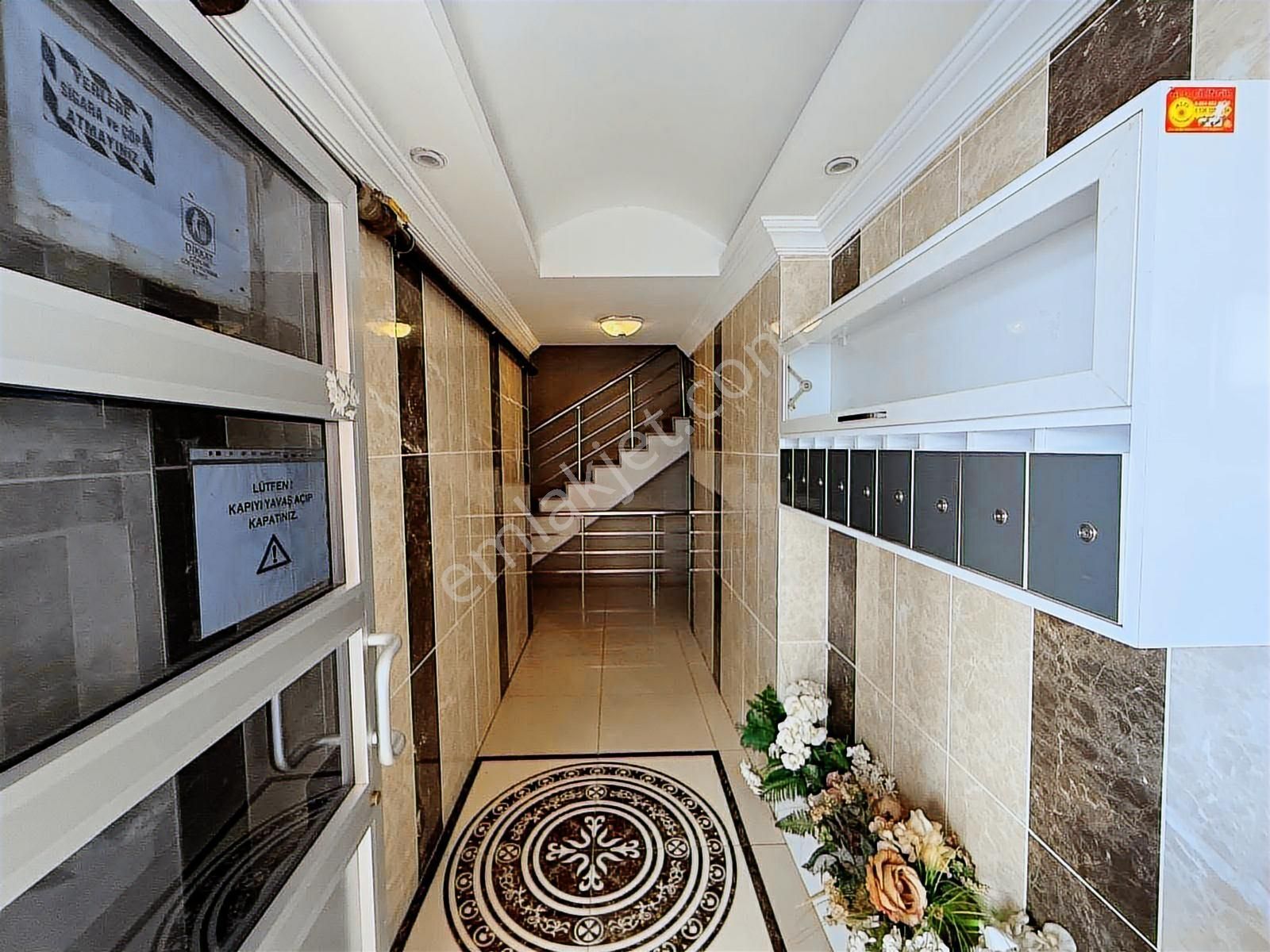 Orhan Gaziden Arakat Asansörlü Aydınlıkevler 2+1 Sıfır Ayarında - Görsel 16