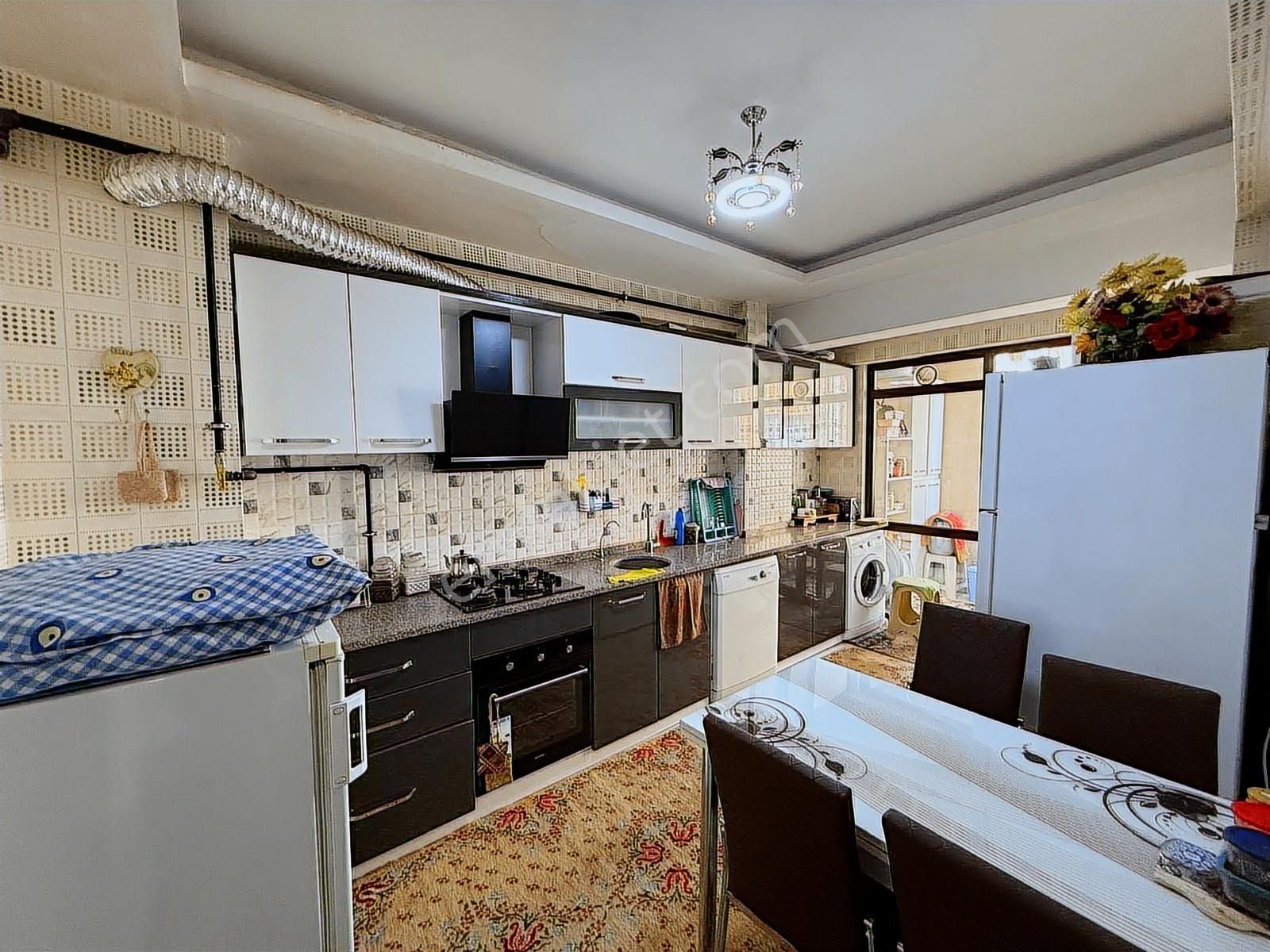 Orhan Gaziden Arakat Asansörlü Aydınlıkevler 2+1 Sıfır Ayarında - Görsel 32