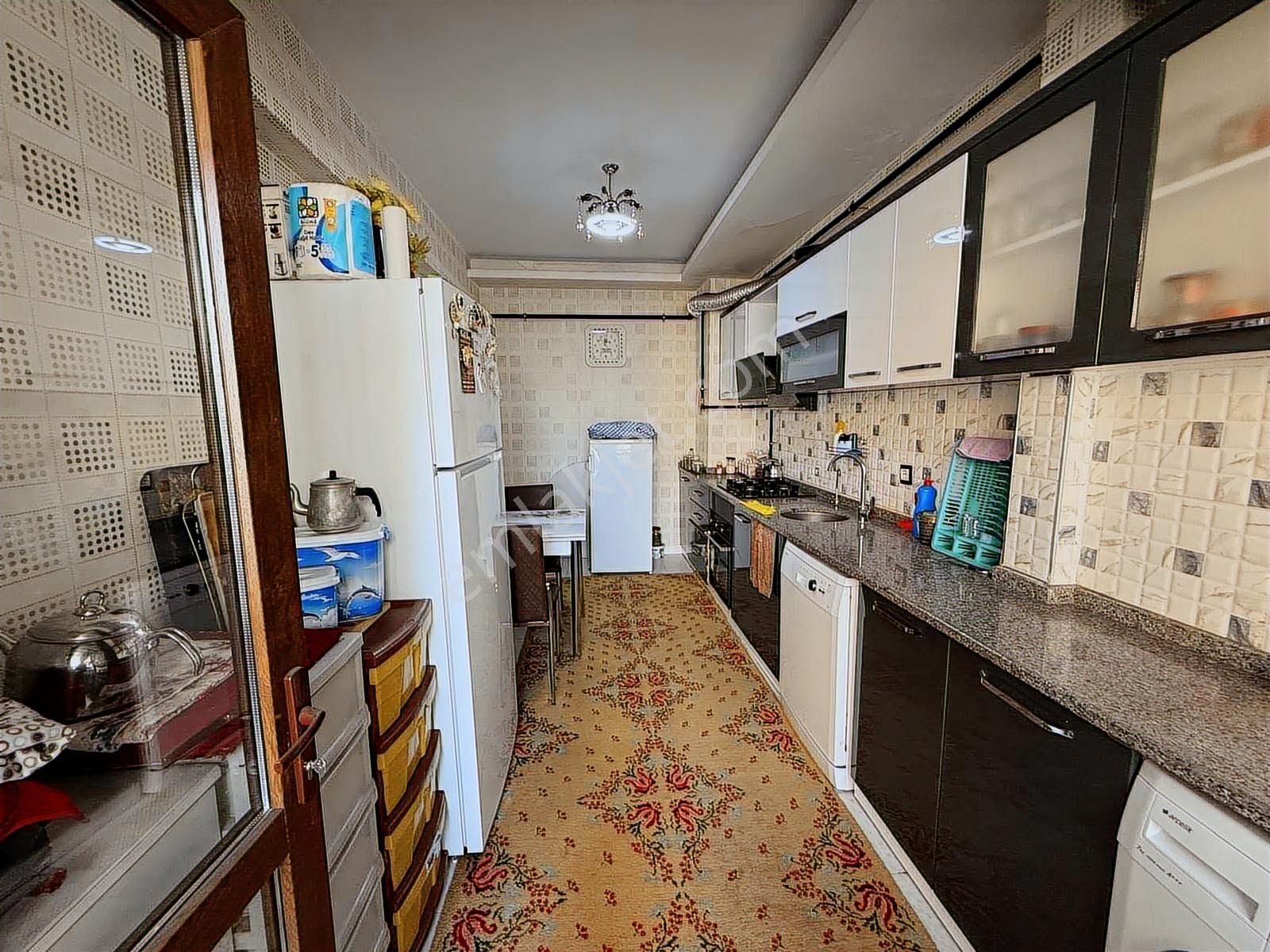 Orhan Gaziden Arakat Asansörlü Aydınlıkevler 2+1 Sıfır Ayarında - Görsel 9