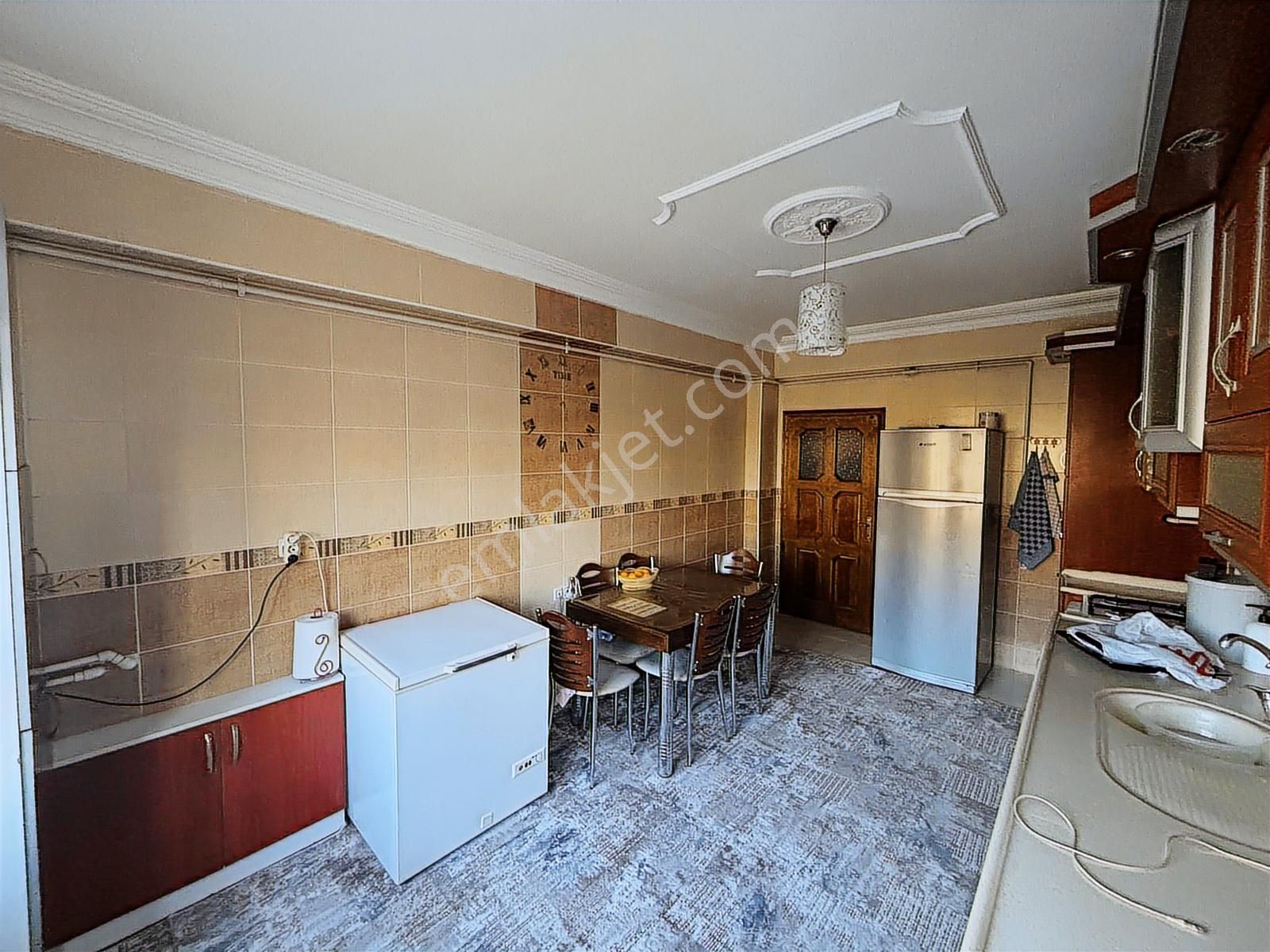 Orhan Gazi Gayrimenkul 3+1 170m2 Daire M.akif Mh.de Postane Yanı - Görsel 35