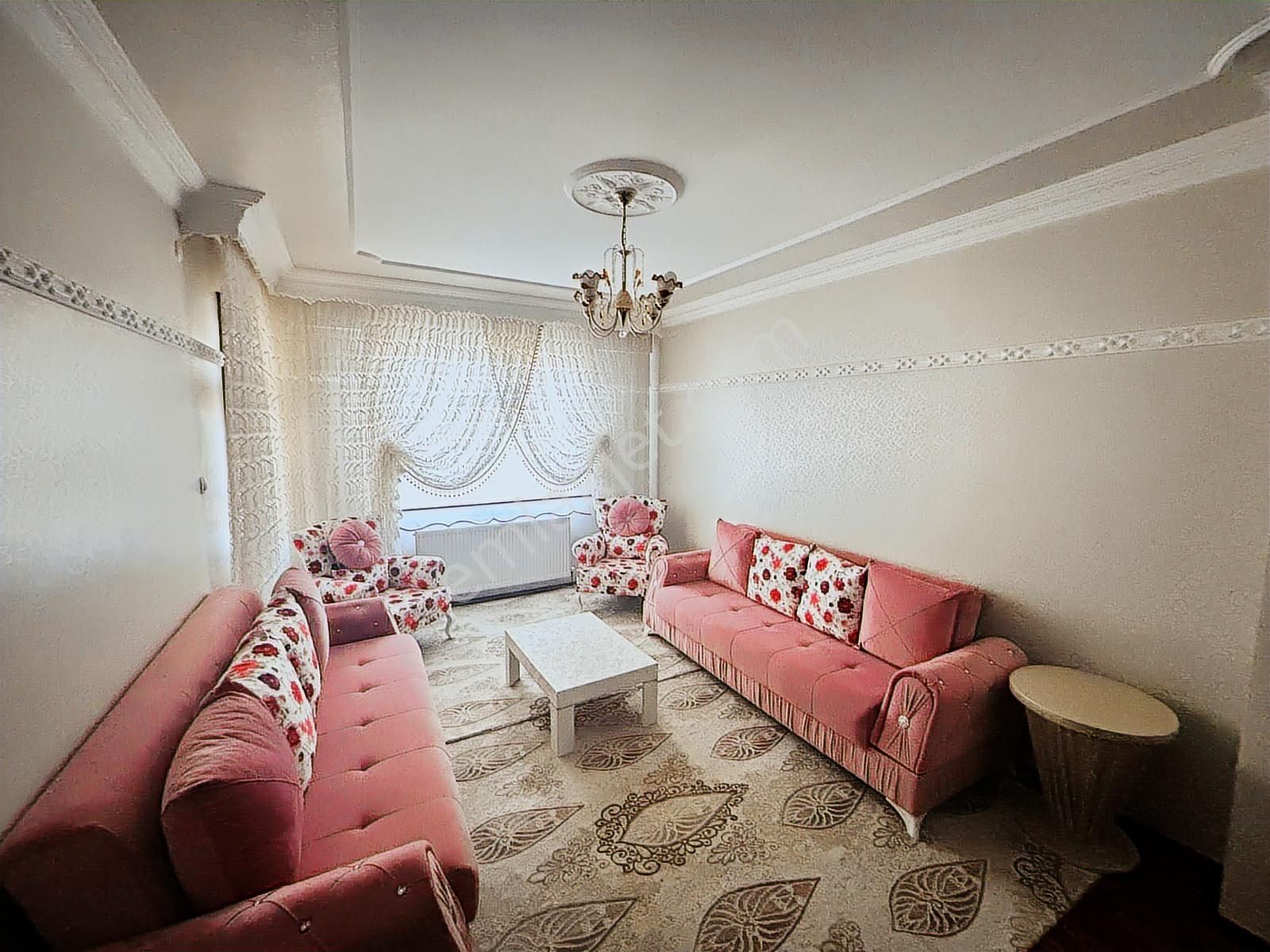Orhan Gazi Gayrimenkul 3+1 170m2 Daire M.akif Mh.de Postane Yanı - Görsel 5