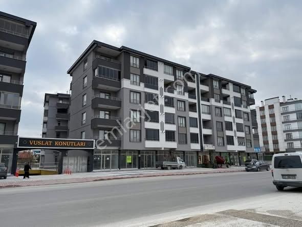 Orhan Gazi Den Sıfır 2+1 Arakat Site İçi K.otoparklı Asansörlü..