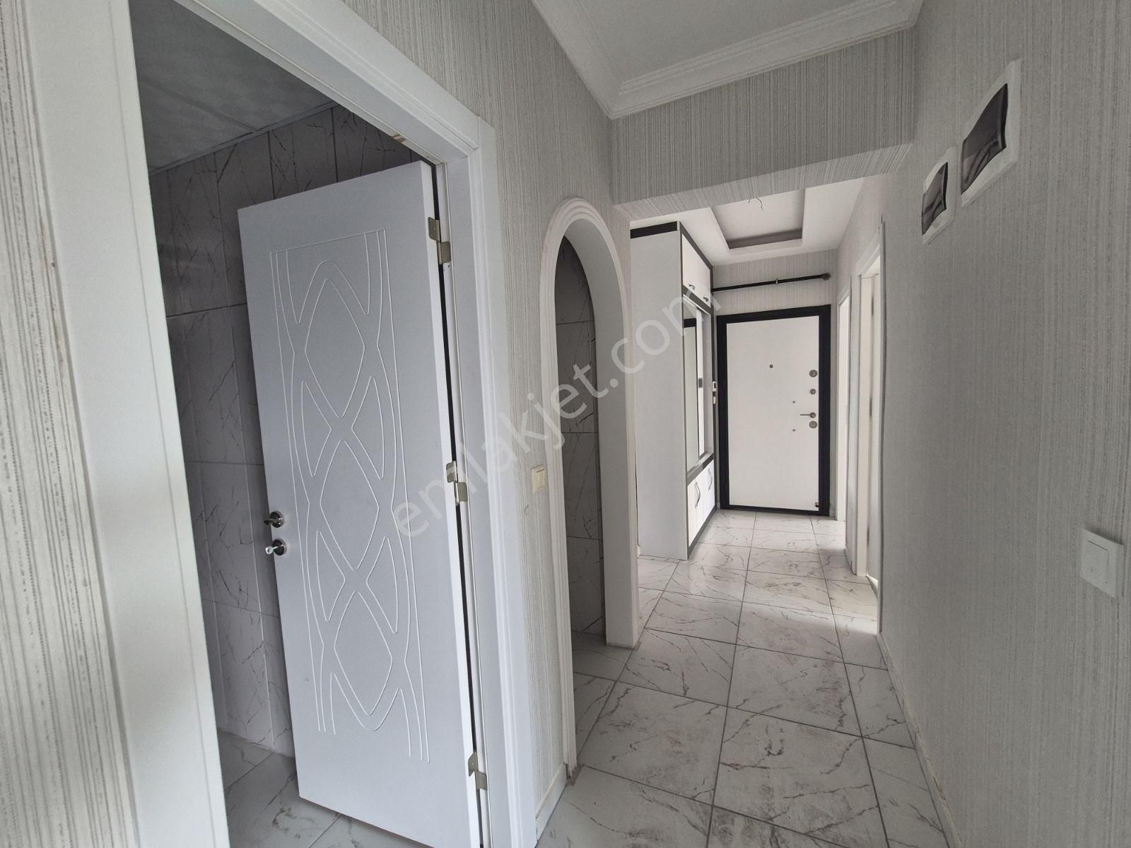 Kiralık Arakat Sıfır 3+1 Reale Yürümemesafesinde A.hamıt Cd Yanı - Görsel 7