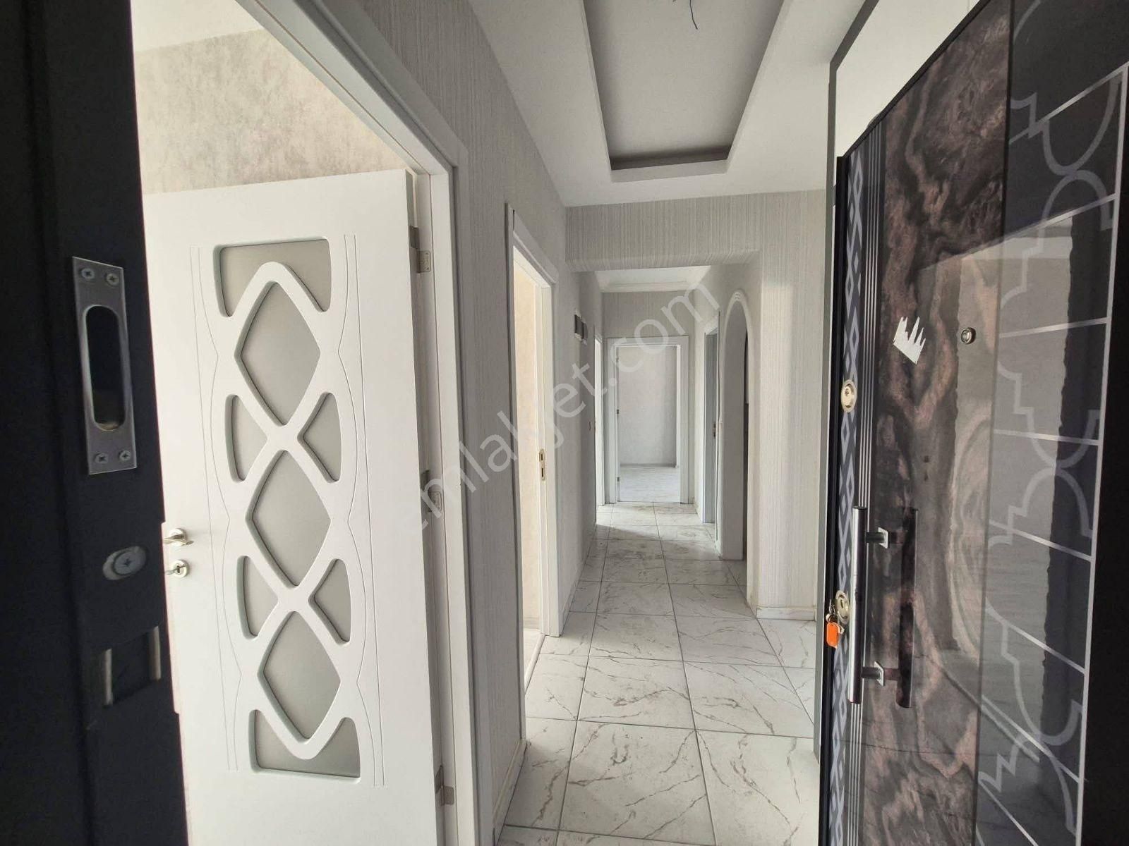 Kiralık Arakat Sıfır 3+1 Reale Yürümemesafesinde A.hamıt Cd Yanı - Görsel 24