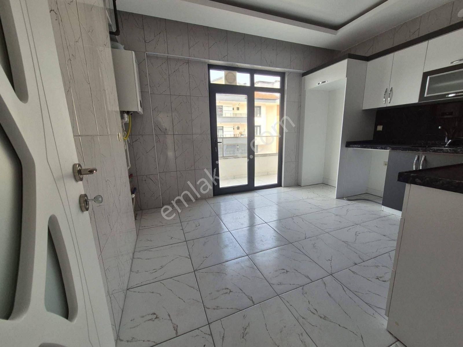 Kiralık Arakat Sıfır 3+1 Reale Yürümemesafesinde A.hamıt Cd Yanı - Görsel 19