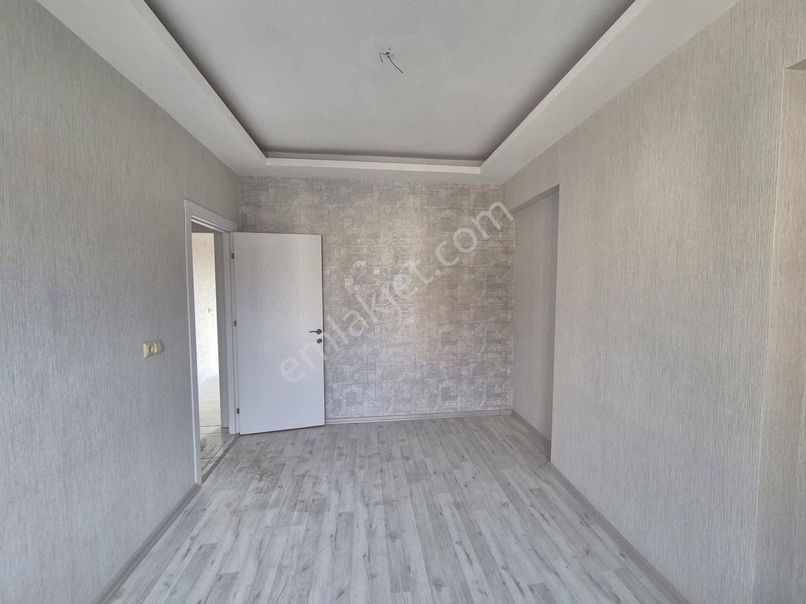 Arakat 3+1daire Eminevim Fuzulevime Uygun Abdülhamidhan Cd.yanı. - Görsel 9