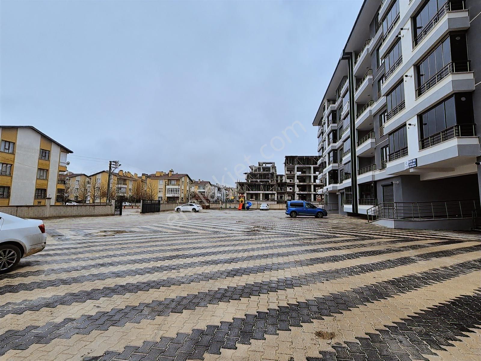 Orhangazi Den Nova Avm.arkası Arakat 3+1 Sıfır Asansörlü Siteiçi - Görsel 35