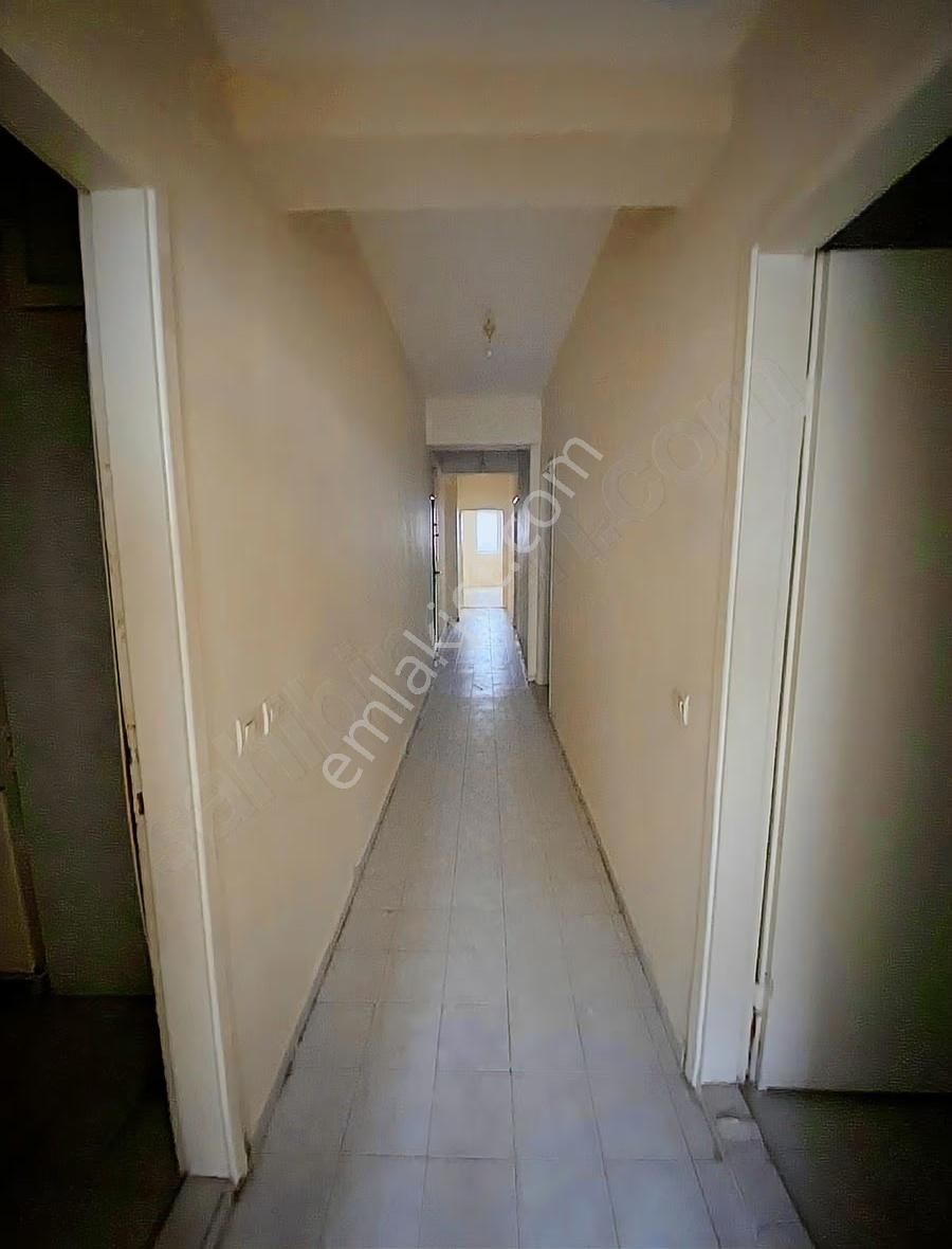 Çırağan Emlak'tan Hayriye Mah.cadde Yakını 3+1 Daire - Görsel 8