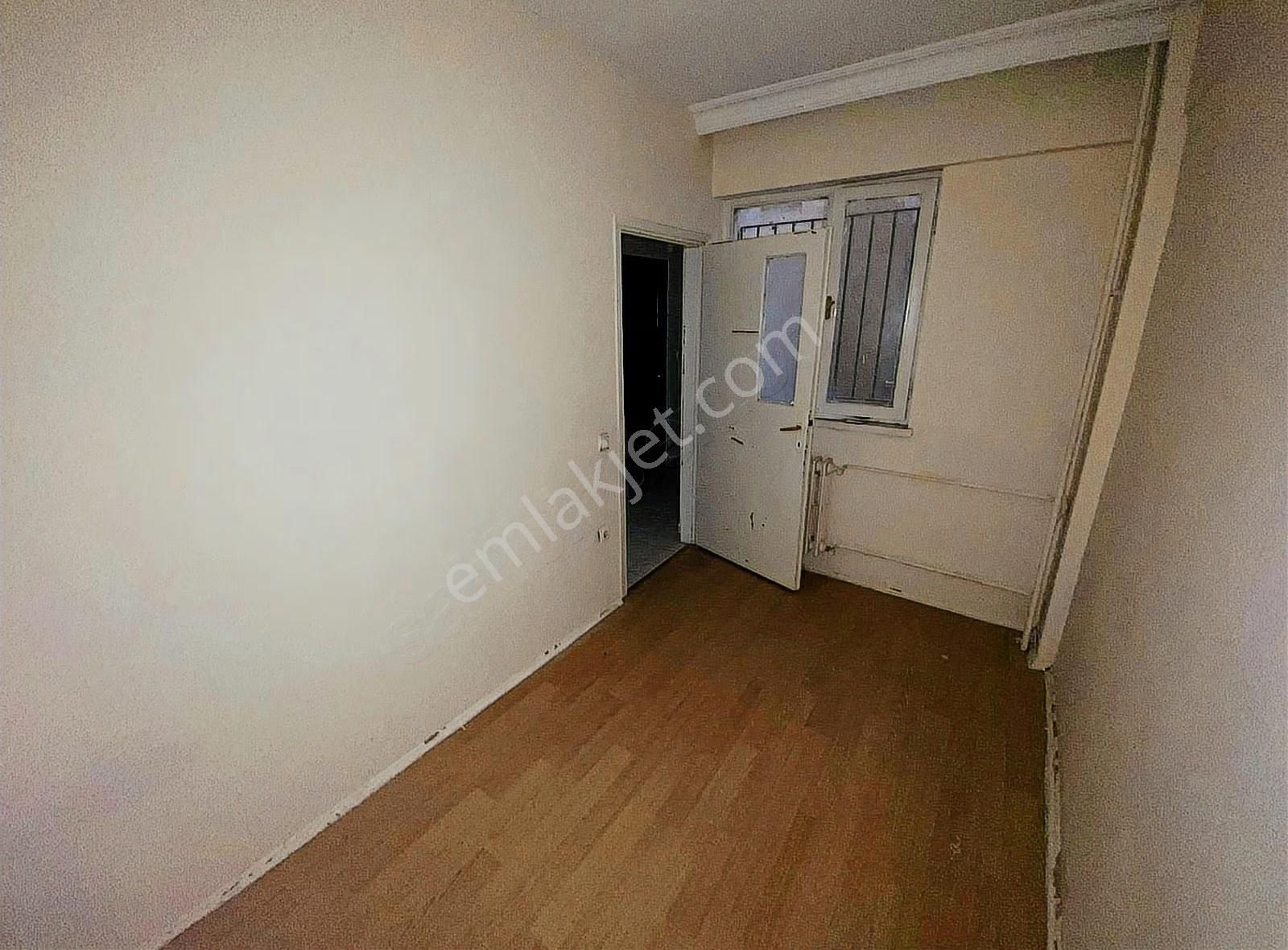 Çırağan Emlak'tan Hayriye Mah.cadde Yakını 3+1 Daire - Görsel 7