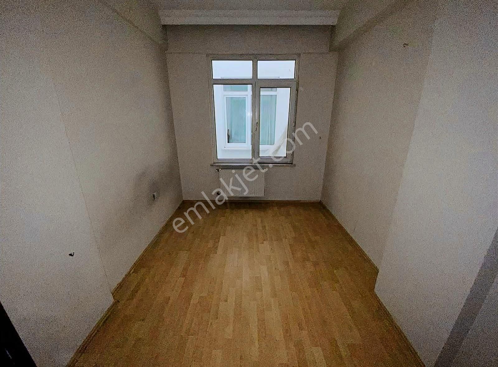 Çırağan Emlak'tan Yenibağlar Mah.karargah Sokak 1+1 Daire - Görsel 5