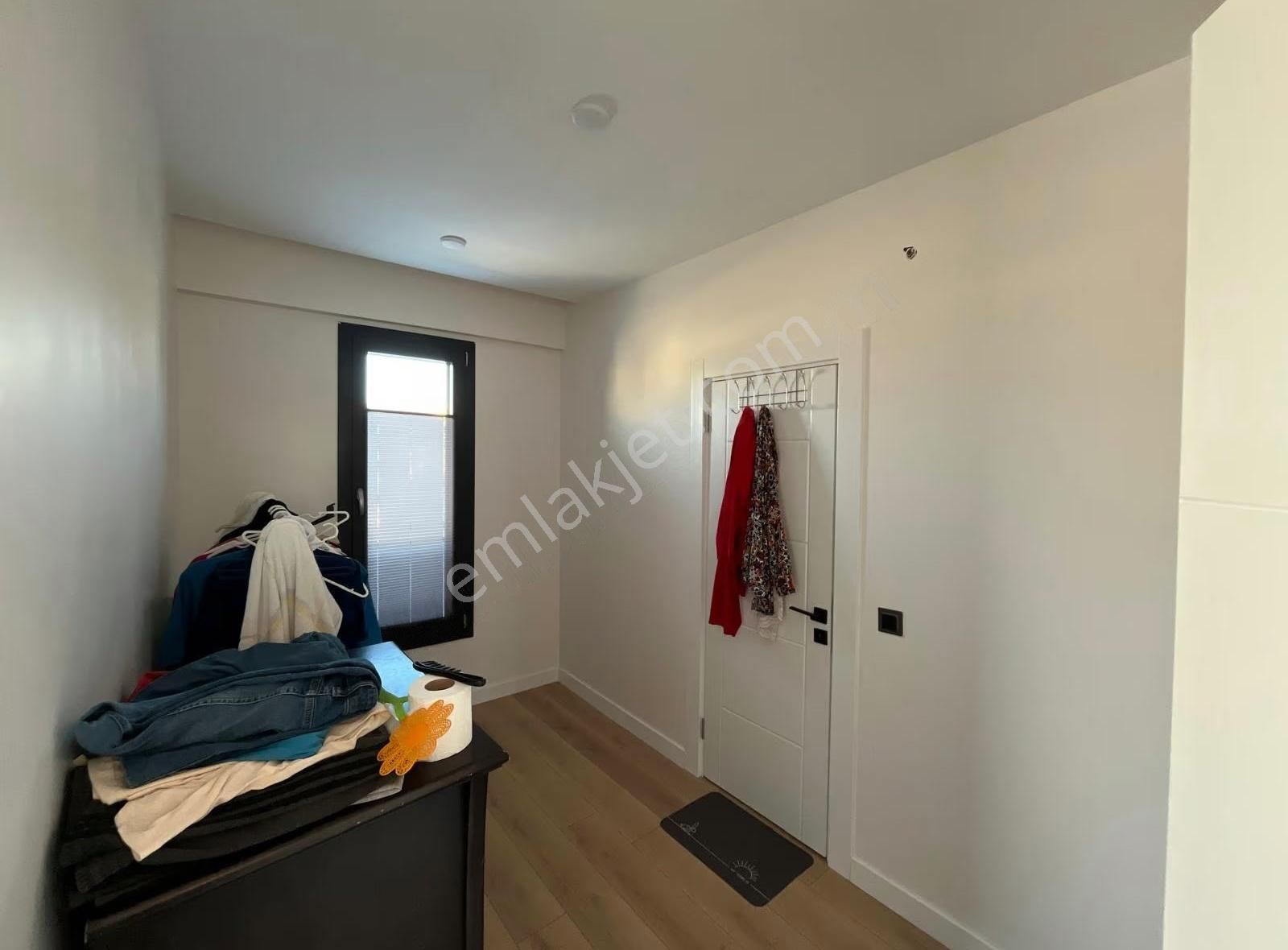 The Duru Team - Akyazı'da 7+2 Havuzlu Gerçek Bir Villa