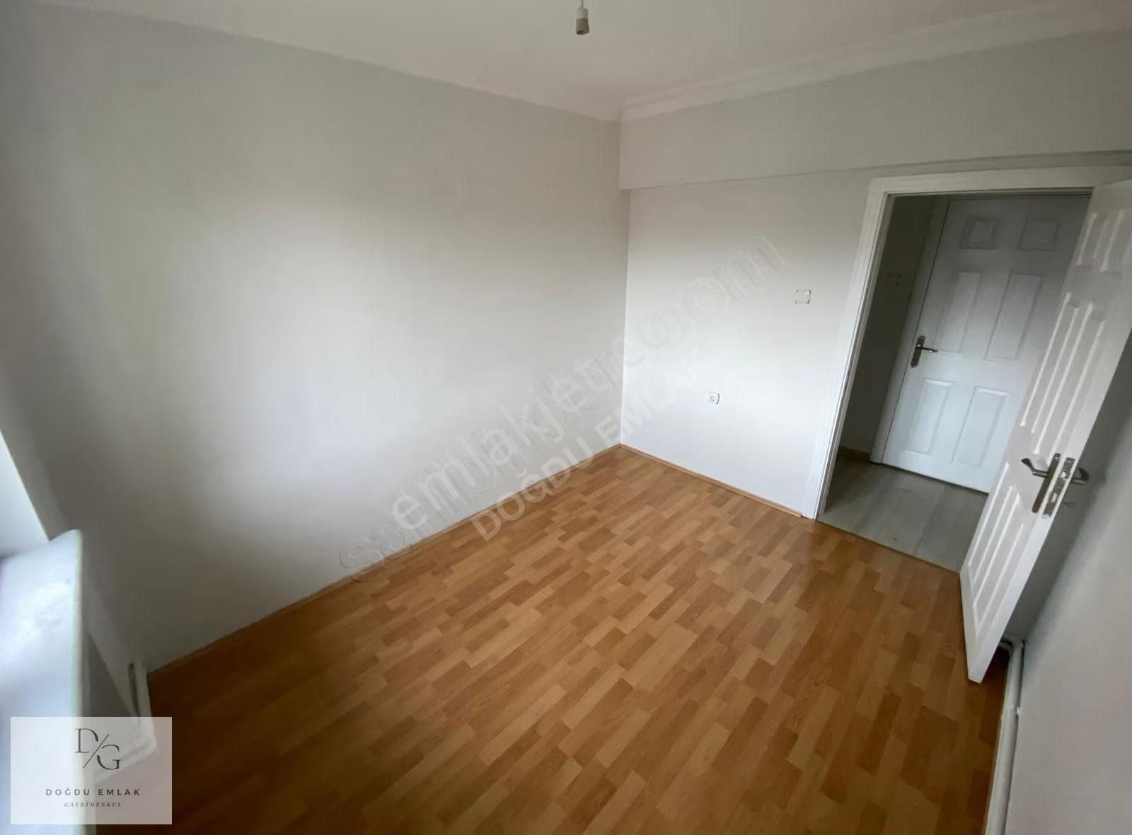 Doğdu Emlak'tan Okul Yakını Full Yapılı 3+1 Kiralık Daire - Görsel 8