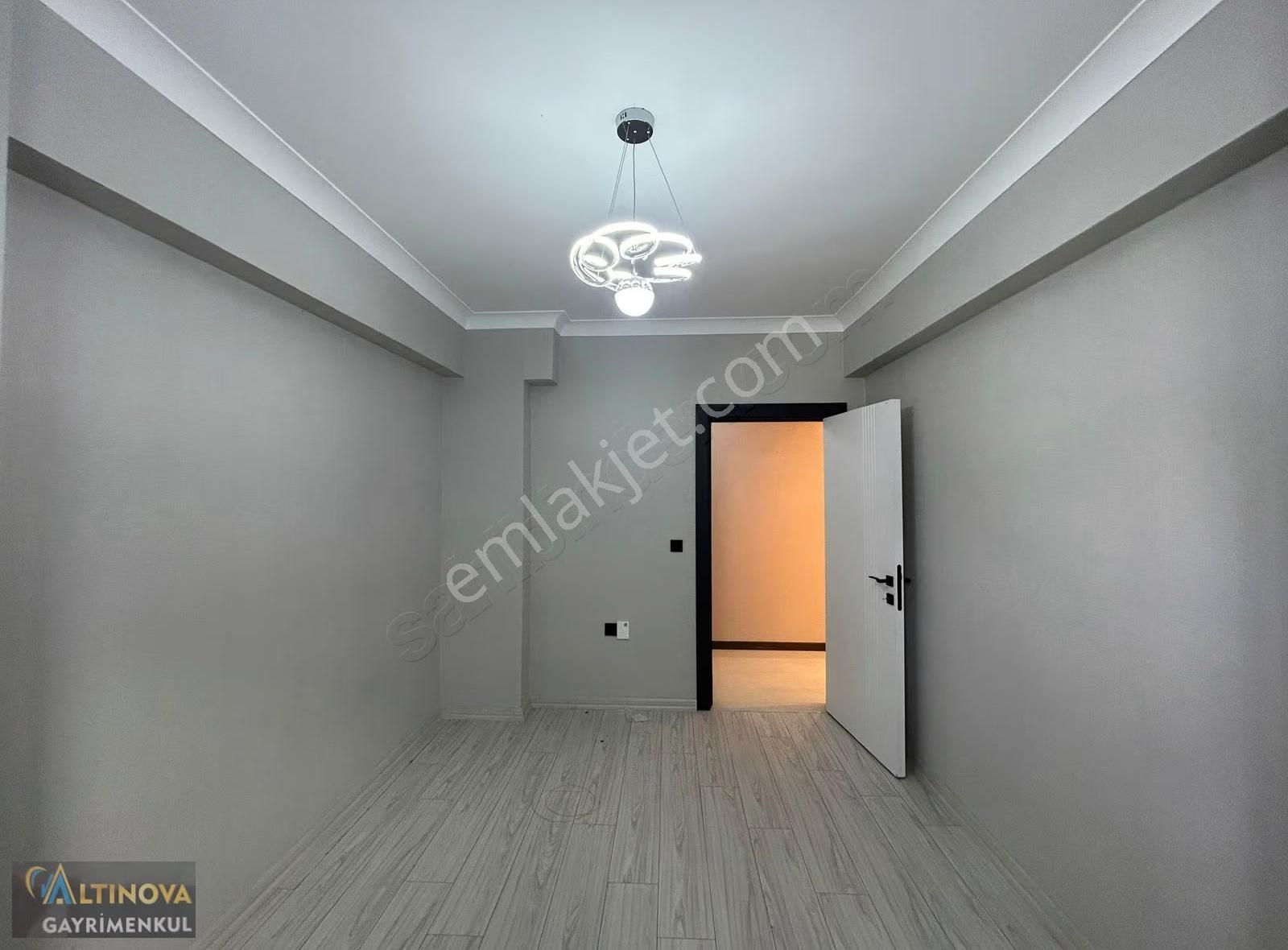 Keçiörende Yerden Isıtmalı 3+1 Ultrta Delüx Satılık Daire - Görsel 11