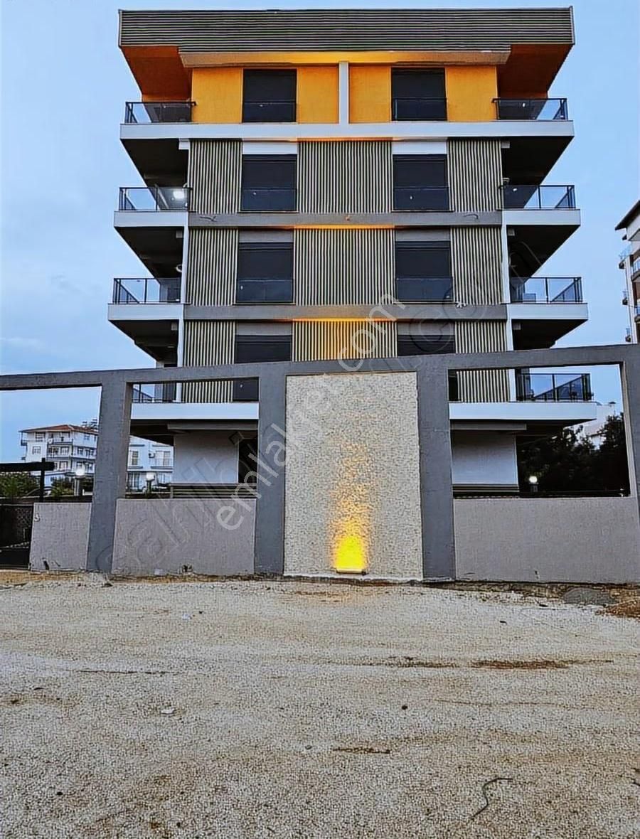 Kürüş Mahallesi Ultra Lüks Havuzlu 2+1 Daire