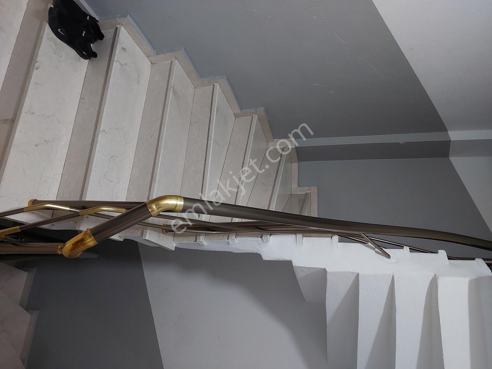 Eyüpsultan Emniyettepede Satılık 1+1 Daire - Görsel 16