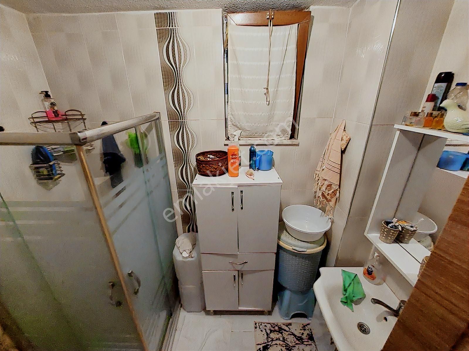 Eyüpsultan Emniyettepede Satılık 1+1 Daire - Görsel 4