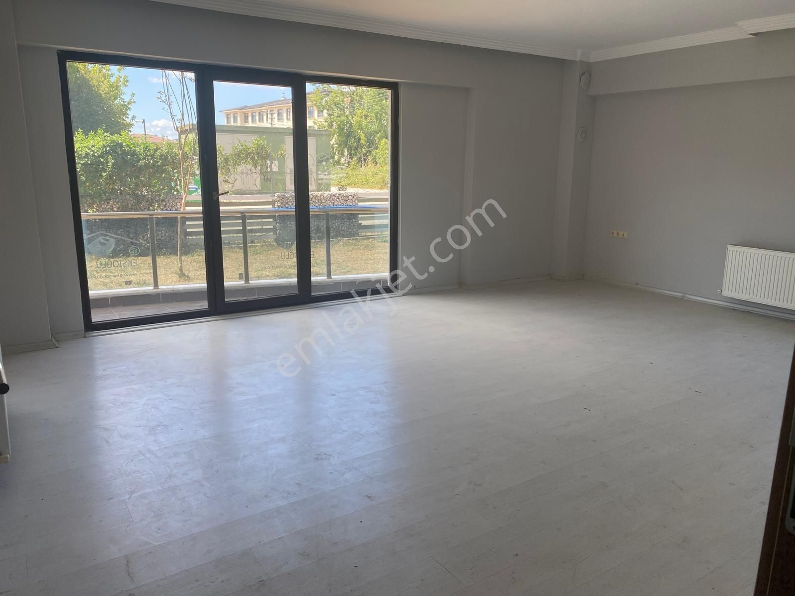 Düzce Merkezde Site İçinde Satılık Daire - Görsel 2