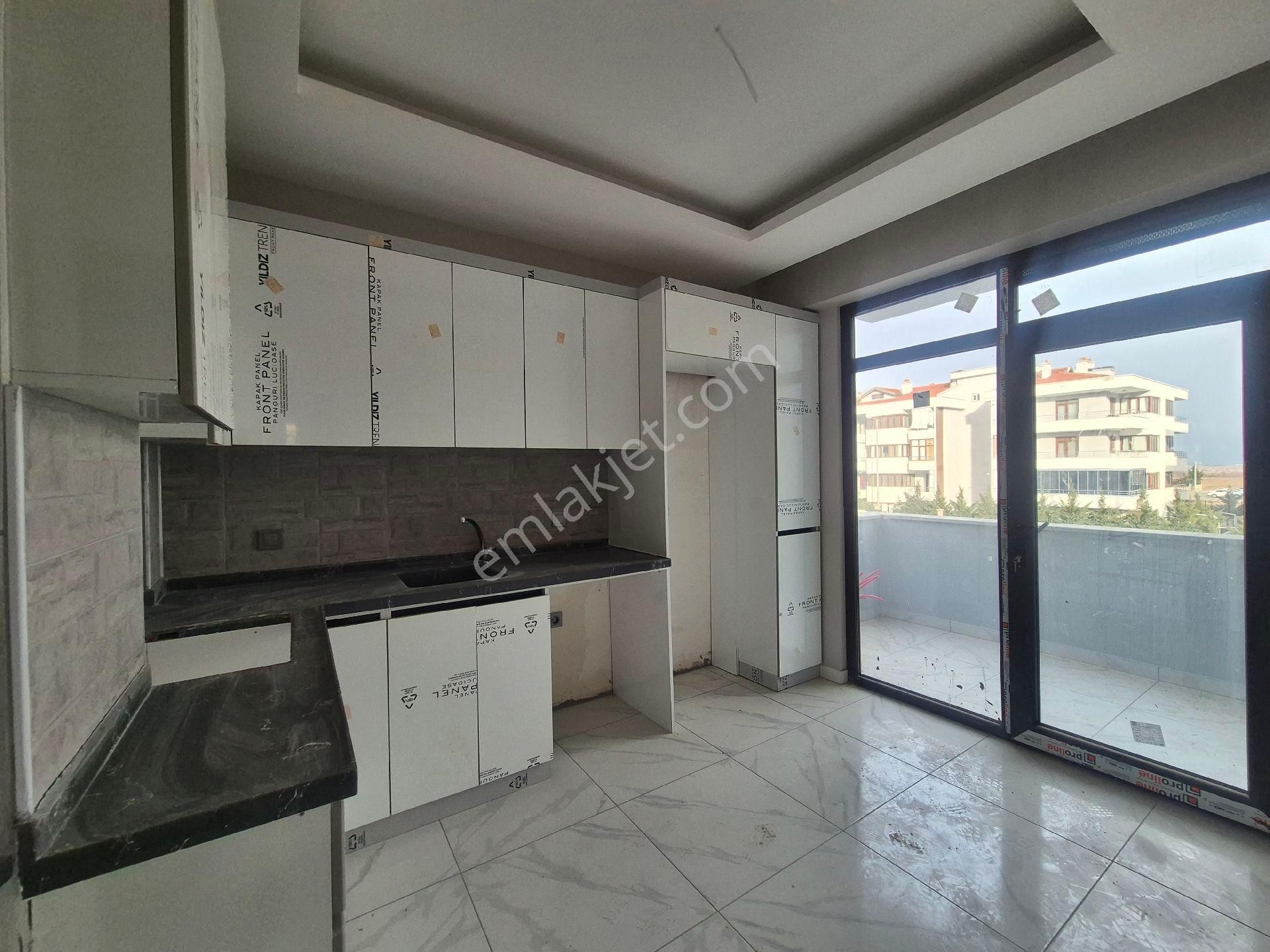 Orhan Gazi Den Kosova Mah.opet Petrol Karşısı Arakat Asansörlü Sıfır Daire - Görsel 2