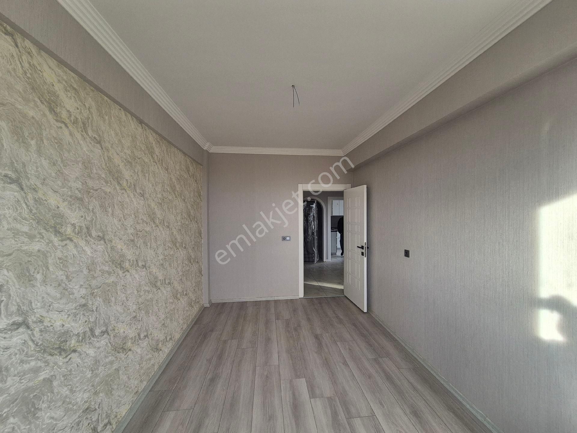 Orhan Gazi Den Kosova Mah.opet Petrol Karşısı Arakat Asansörlü Sıfır Daire - Görsel 11