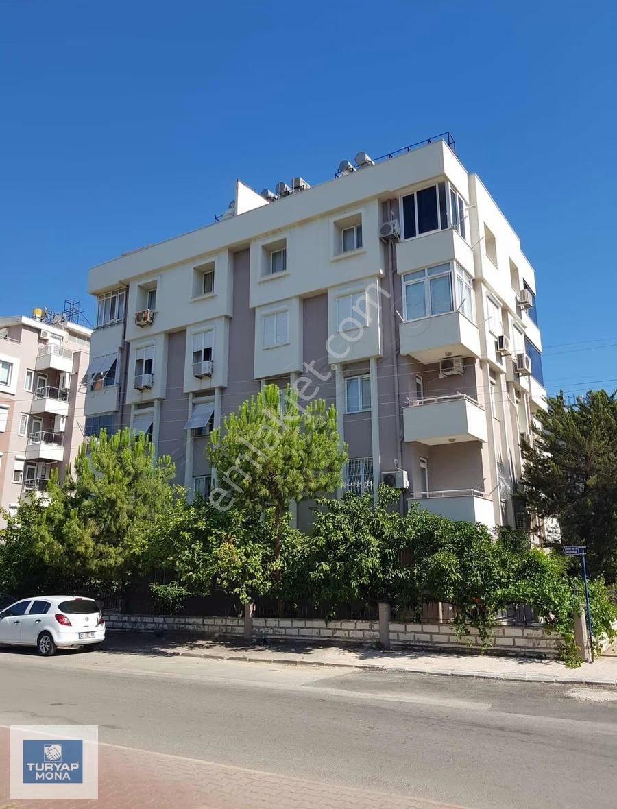 Çağlayan Mahallesinde Şık Kullanışlı Kombili Eşyalı 2+1 Daire - Görsel 11