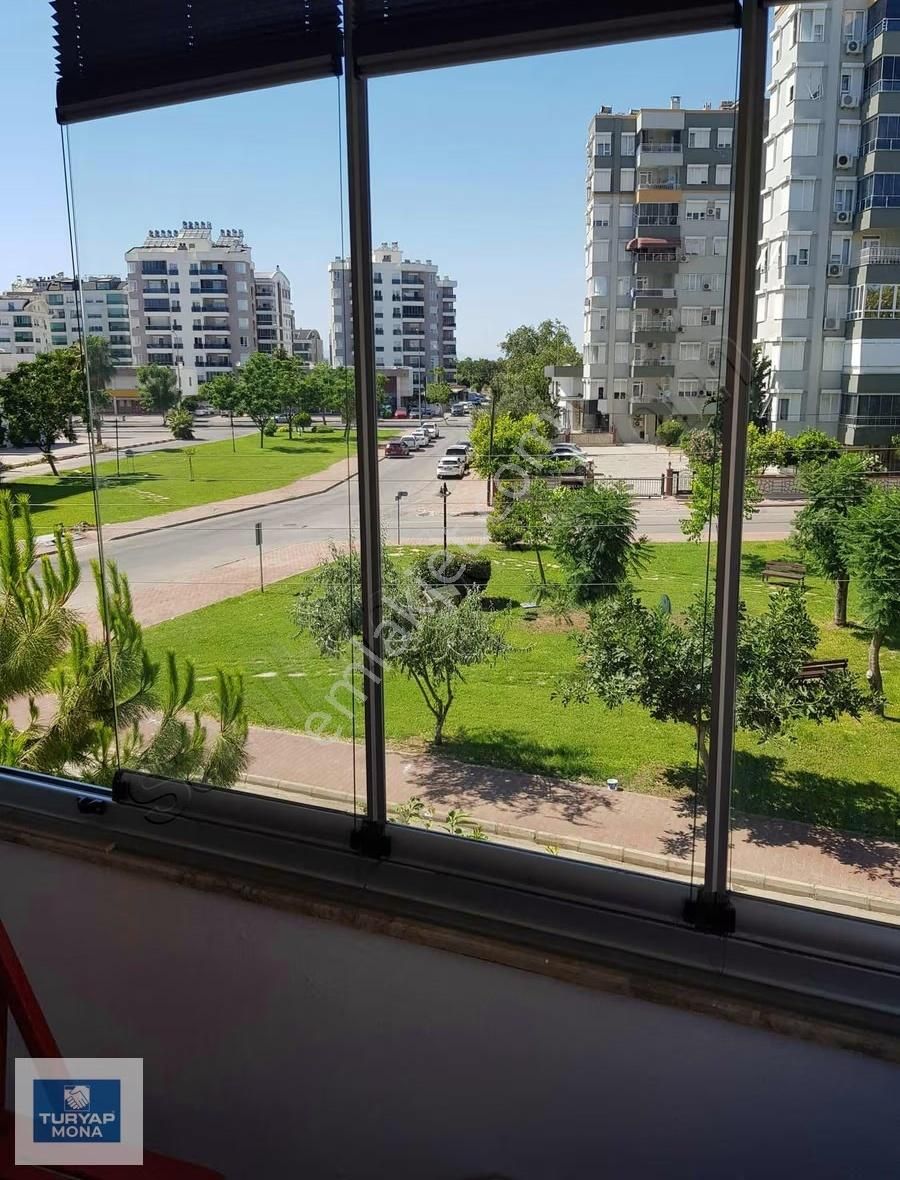 Çağlayan Mahallesinde Şık Kullanışlı Kombili Eşyalı 2+1 Daire - Görsel 4