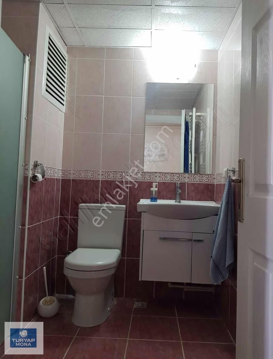 Çağlayan Mahallesinde Şık Kullanışlı Kombili Eşyalı 2+1 Daire - Görsel 13