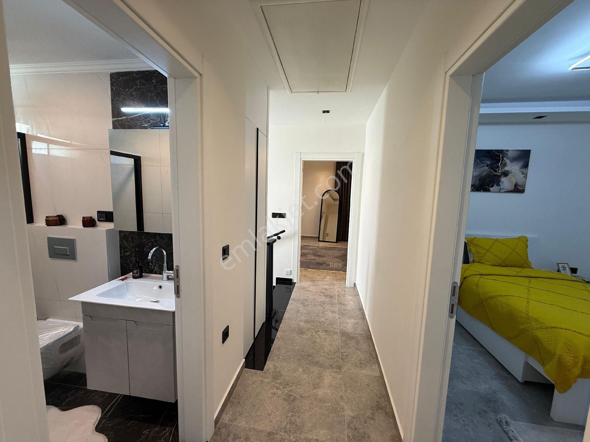 Kuşadası Davutlar Bölgesinde Ultra Lüks Doğa İle İç İçe Villa‎✨5 Oda 2 Salon - Görsel 14